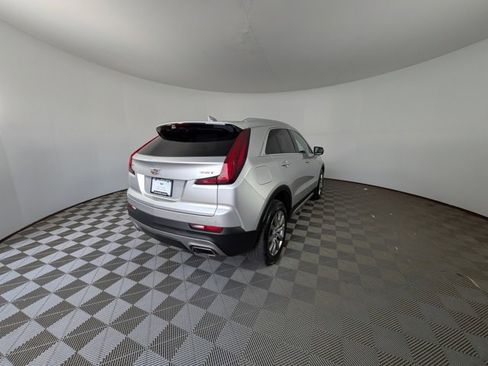 Certified 2022 Cadillac XT4 Premium Luxury w/ Enhanced Visibility Package image 5
