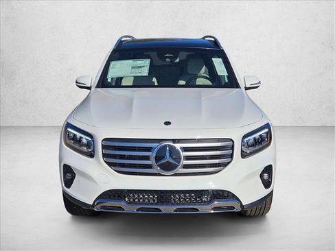 New 2026 Mercedes-Benz GLB 250 4MATIC image 2