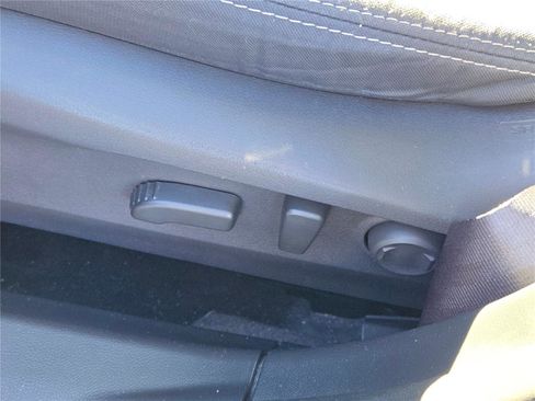 Used 2023 Subaru Outback Premium image 26