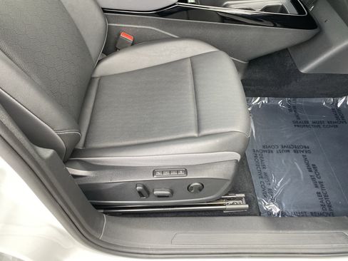 Certified 2023 Volkswagen ID.4 Pro S AWD/4WD image 42