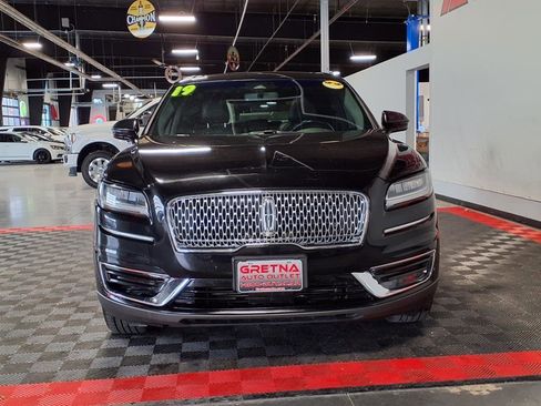 Used 2019 Lincoln Nautilus Reserve image 2