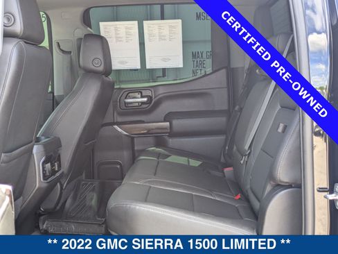 Used 2022 GMC Sierra 1500 SLT w/ SLT Premium Plus Package AWD/4WD image 21
