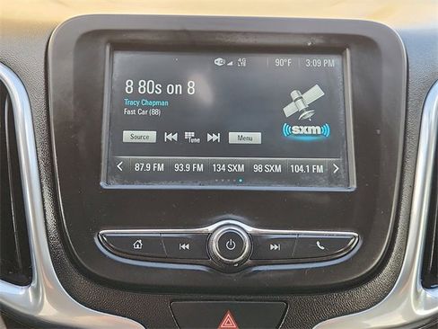 Used 2018 Chevrolet Equinox LT image 13