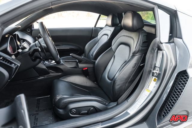 Used 2011 Audi R8 V10 AWD/4WD image 5