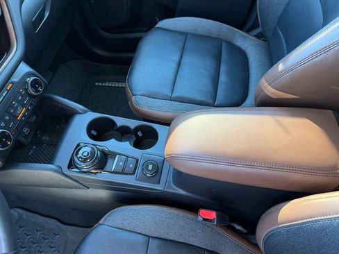 Used 2023 Ford Bronco Sport Outer Banks AWD/4WD image 19