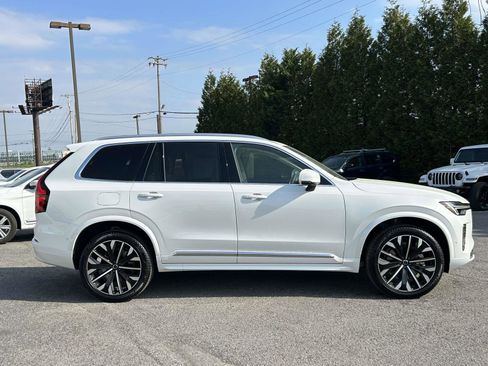 New 2026 Volvo XC90 B5 Ultra w/ Protection Package Premier AWD/4WD image 2