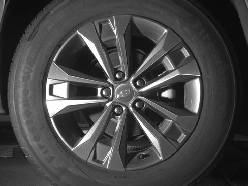 Used 2025 Chevrolet Equinox LT image 15