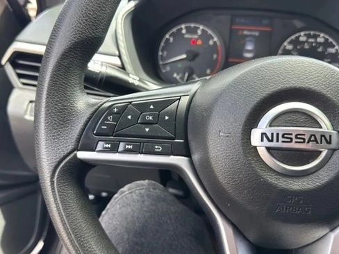 Used 2022 Nissan Altima 2.5 S FWD image 23