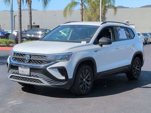 Used 2023 Volkswagen Taos S w/ IQ Drive S Package FWD image 5