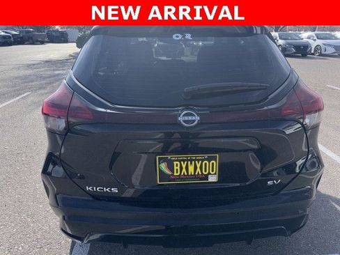 Certified 2024 Nissan Kicks SV image 5