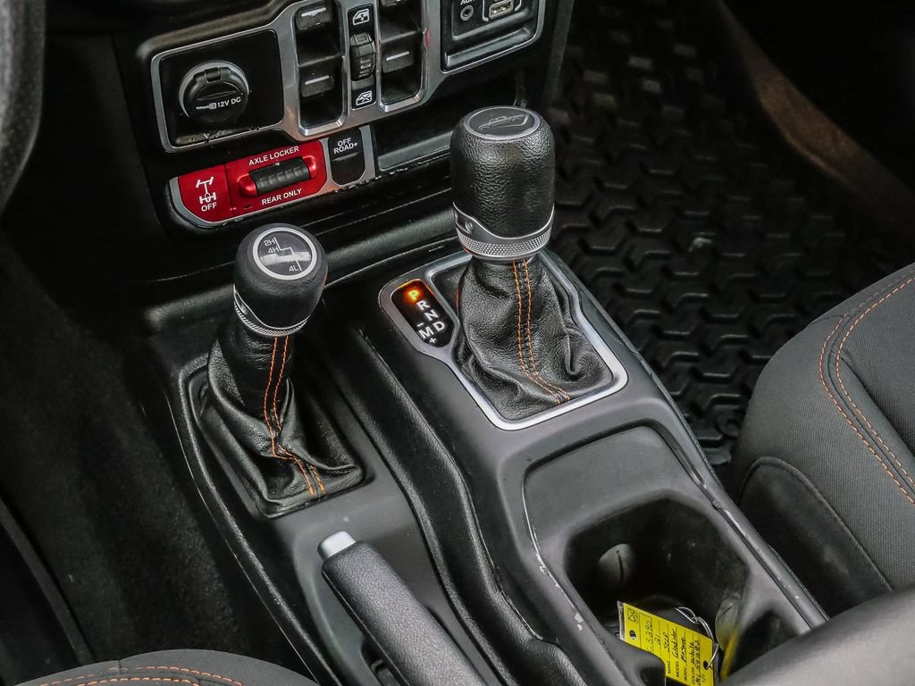 Used 2021 Jeep Gladiator Mojave AWD/4WD image 32