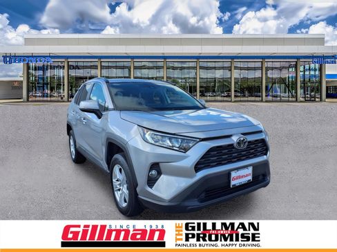 Used 2020 Toyota RAV4 XLE AWD/4WD image 1