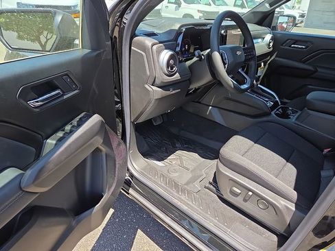 New 2026 Chevrolet Colorado LT RWD image 9