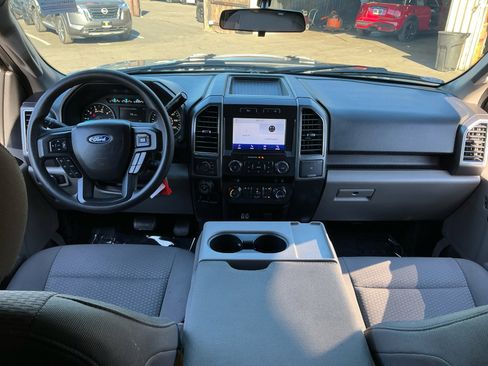 Used 2020 Ford F150 XLT w/ Trailer Tow Package image 17