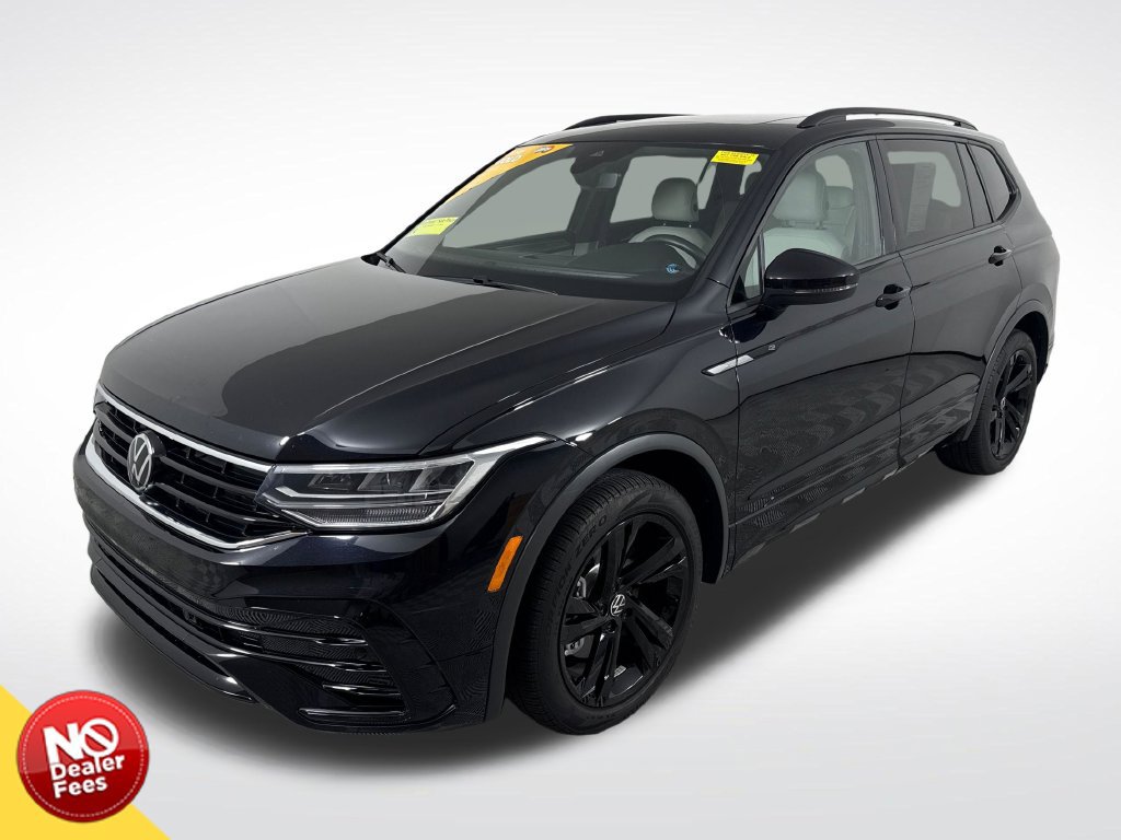 Used 2024 Volkswagen Tiguan SE R-Line FWD image 8