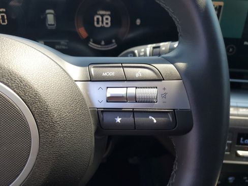 Used 2025 Hyundai Kona SEL AWD/4WD image 27