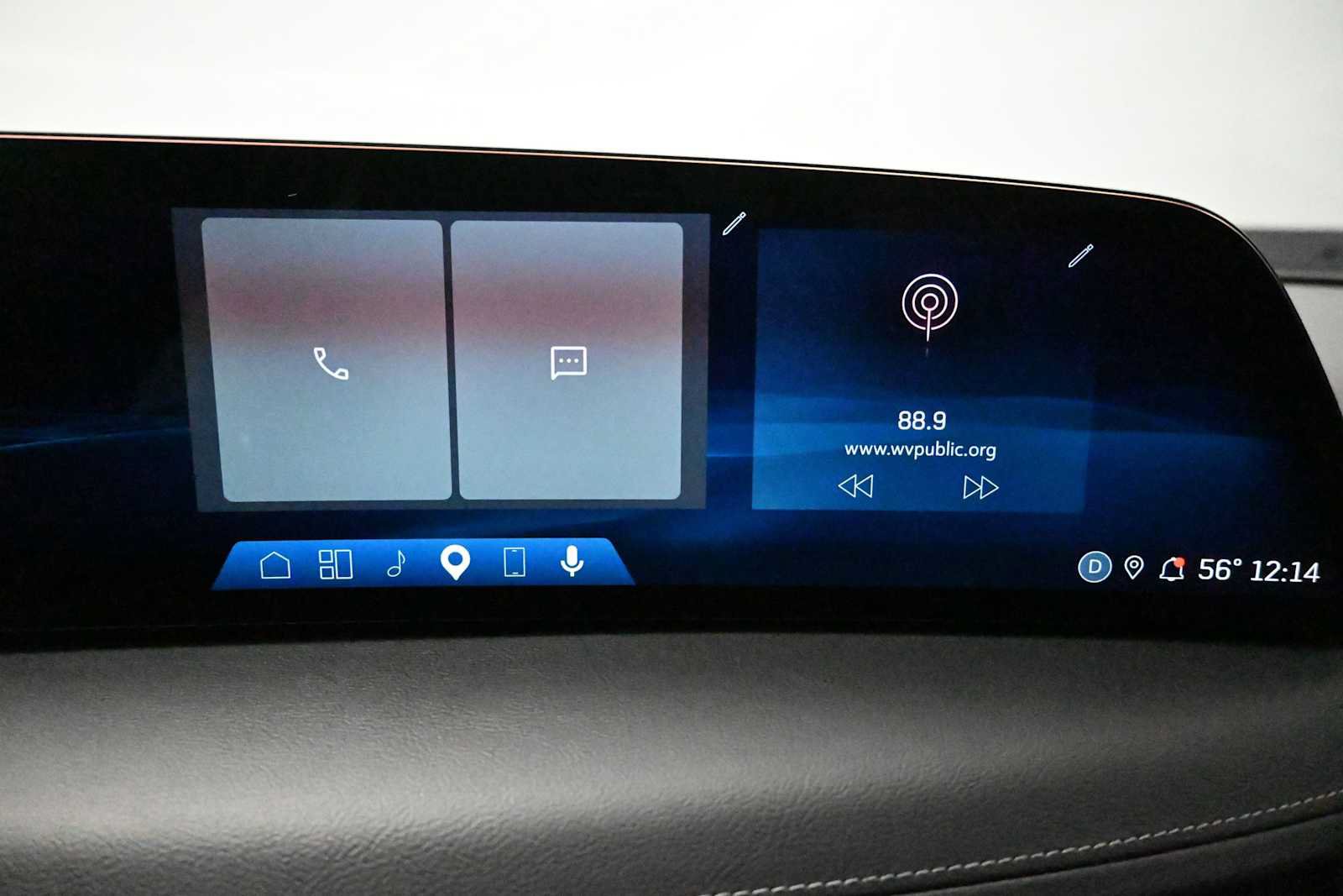 Used 2025 Cadillac CT5 Premium Luxury w/ Sun And Sound Package RWD image 17