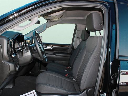 Used 2025 Chevrolet Silverado 1500 LT image 13