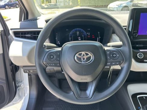 New 2026 Toyota Corolla LE FWD image 17