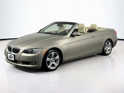 Used 2009 BMW 328i Convertible image 41