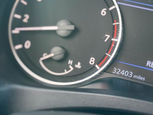 Used 2024 Nissan Altima 2.5 SV image 23