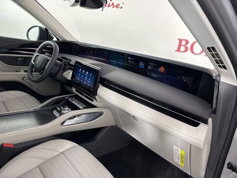 New 2026 Lincoln Nautilus Reserve image 20