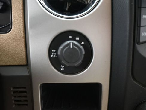 Used 2014 Ford F150 XLT w/ XLT Convenience Package image 13