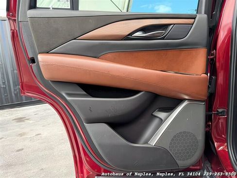 Used 2019 Cadillac Escalade Luxury image 24