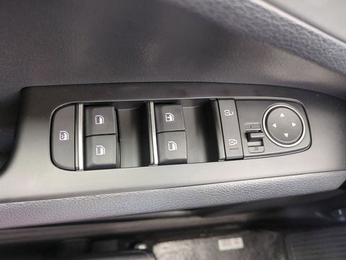 New 2025 Kia Soul LX image 22