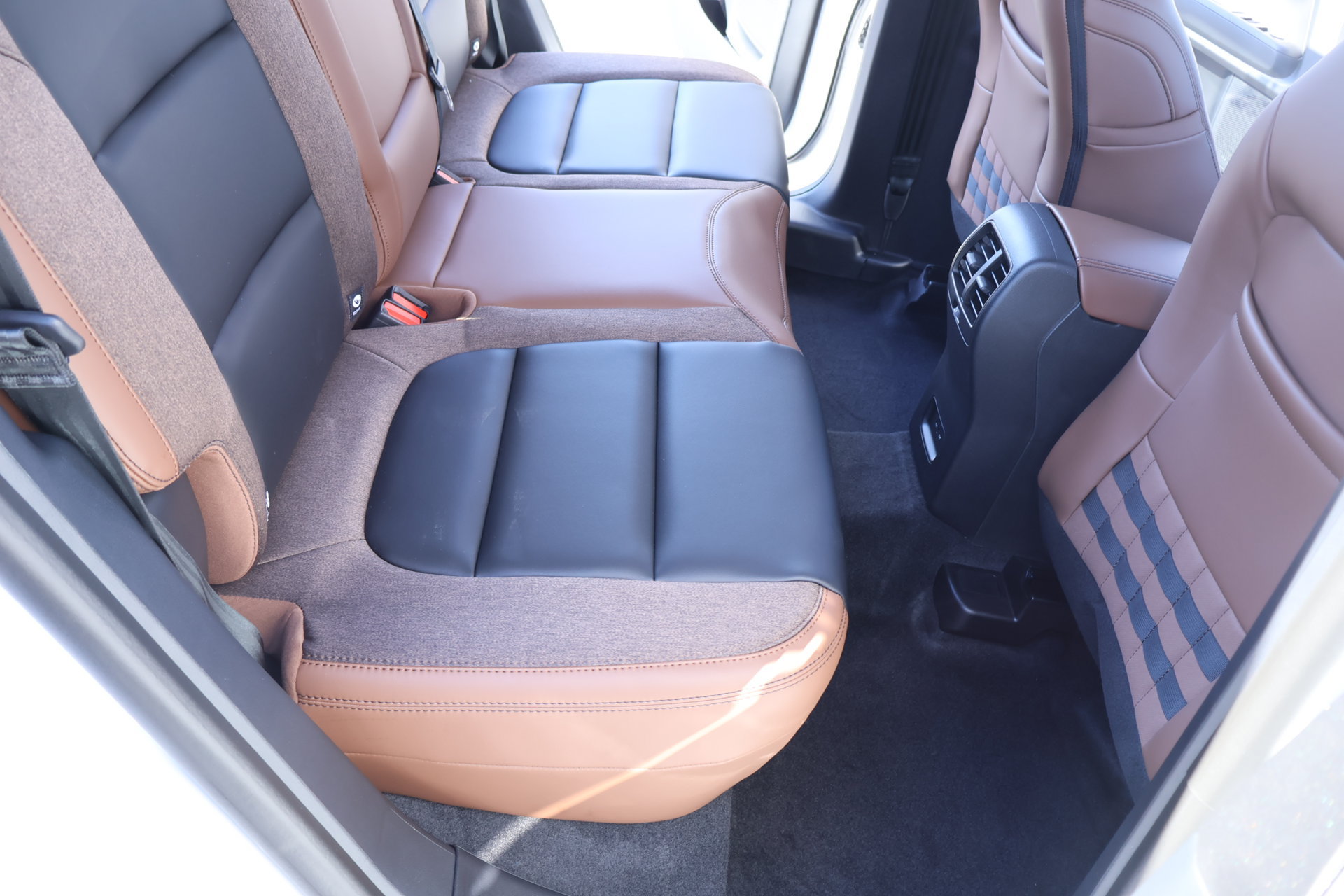 New 2026 Ford Bronco Sport Outer Banks AWD/4WD image 14