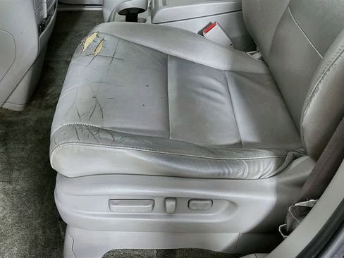 Used 2014 Honda Odyssey Touring Elite image 31