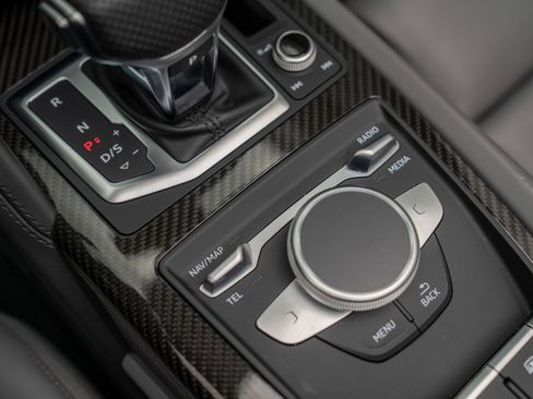 Used 2017 Audi R8 V10 image 30