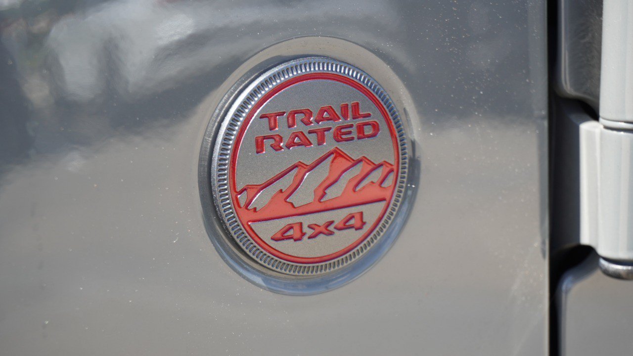 Used 2023 Jeep Gladiator Rubicon w/ Cold Weather Group AWD/4WD image 14