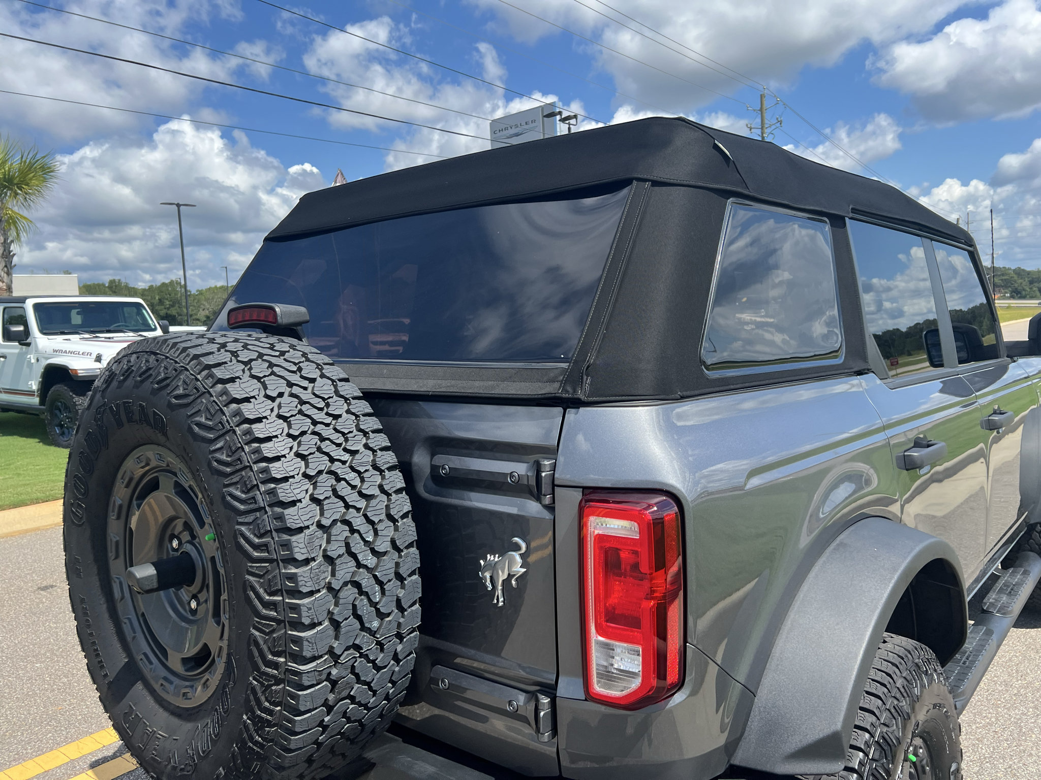 Used 2025 Ford Bronco 4-Door w/ Sasquatch Package AWD/4WD image 10