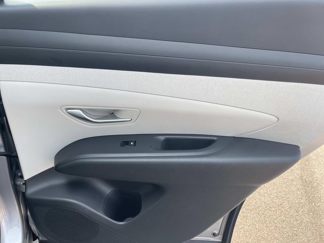 Certified 2025 Hyundai Tucson SEL AWD/4WD image 22