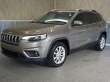 Used 2019 Jeep Cherokee Latitude w/ Popular Appearance Group image 4
