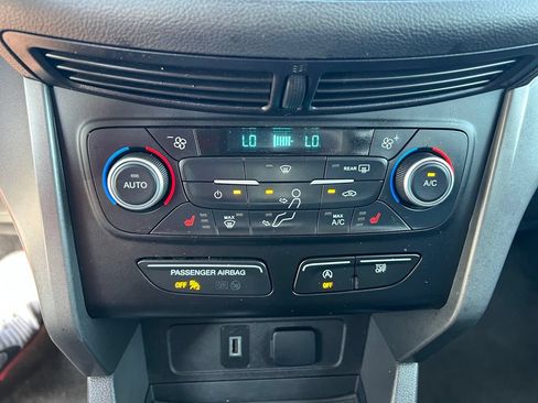 Used 2018 Ford Escape SEL FWD image 31