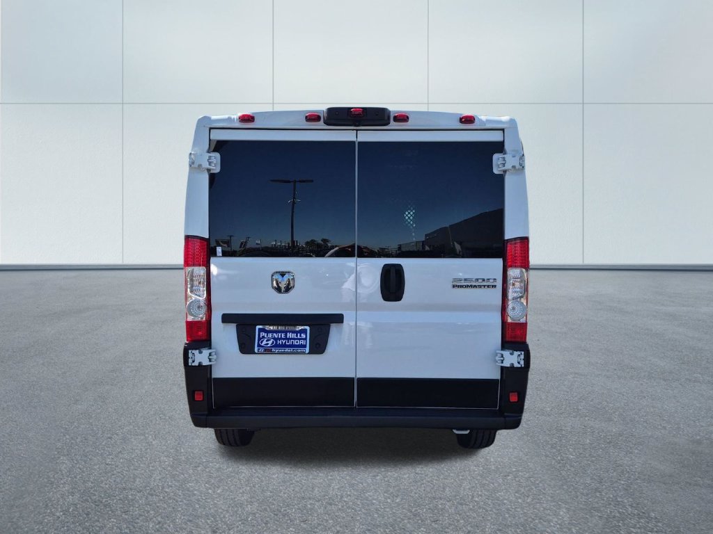 Used 2025 RAM ProMaster 2500 w/ U-Haul Equipment Group FWD image 5