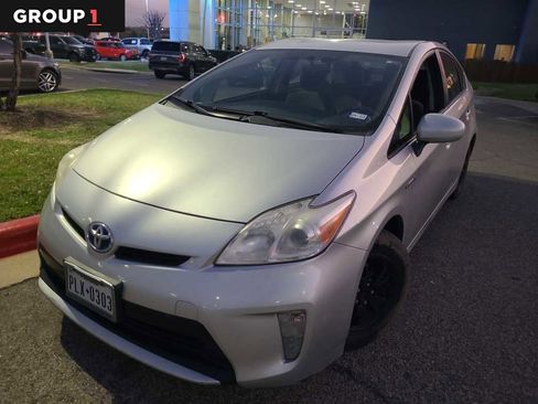 Used 2012 Toyota Prius Three image 1