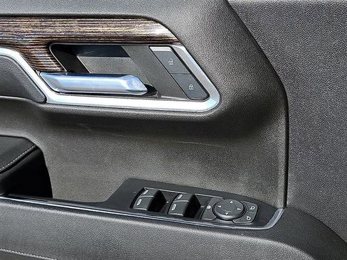 Used 2023 GMC Sierra 1500 Elevation image 19
