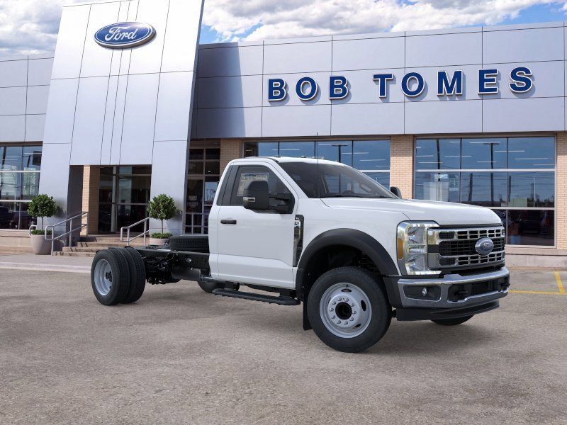 New 2026 Ford F450 XL w/ XL Chrome Package RWD image 9