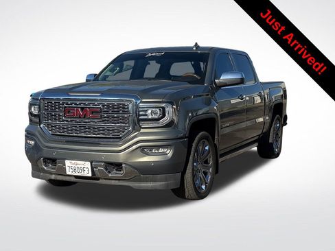 Used 2018 GMC Sierra 1500 Denali w/ Denali Ultimate Package image 4
