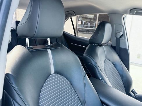 Used 2021 Toyota Camry SE w/ Carpet Mat Package (TMS) FWD image 20