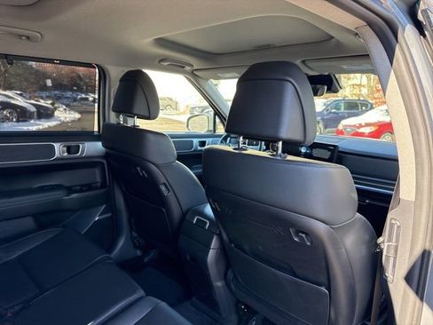 Used 2024 Hyundai Santa Fe Limited image 26