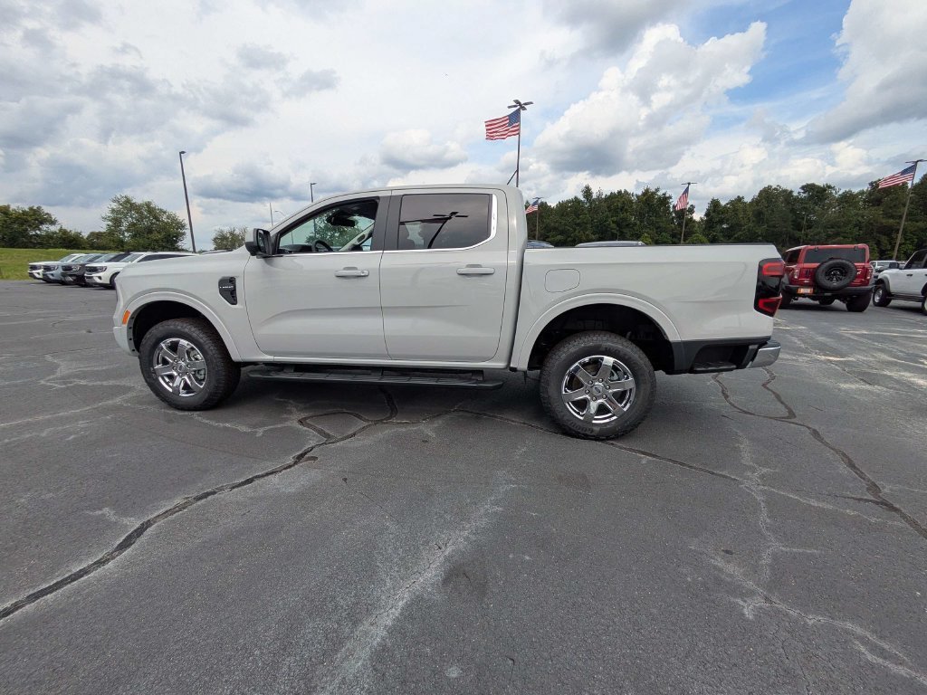 New 2026 Ford Ranger Lariat w/ Chrome Accent Package RWD image 30
