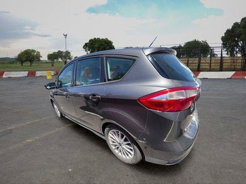 Used 2015 Ford C-MAX SE FWD image 4