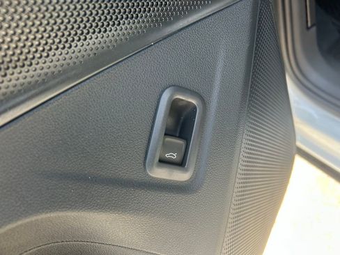 New 2026 Volkswagen Tiguan SE AWD/4WD image 56