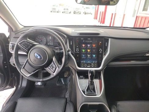Used 2023 Subaru Outback Limited image 14