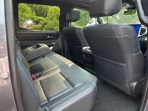 Used 2023 Toyota Tundra Platinum AWD/4WD image 20
