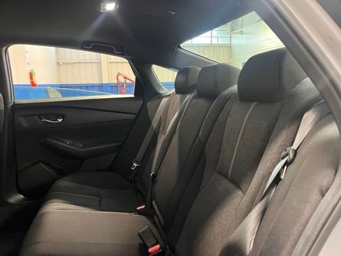 Used 2024 Honda Accord Sport image 18